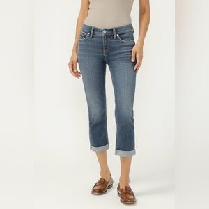 Silver Jeans Women's Elyse Mid Rise Luxe Stretch Capri